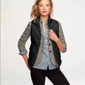 Old Navy Puffer Navy Vest, Medium